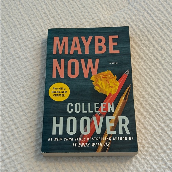 Maybe Now by Colleen Hoover Paperback - Picture 1 of 3